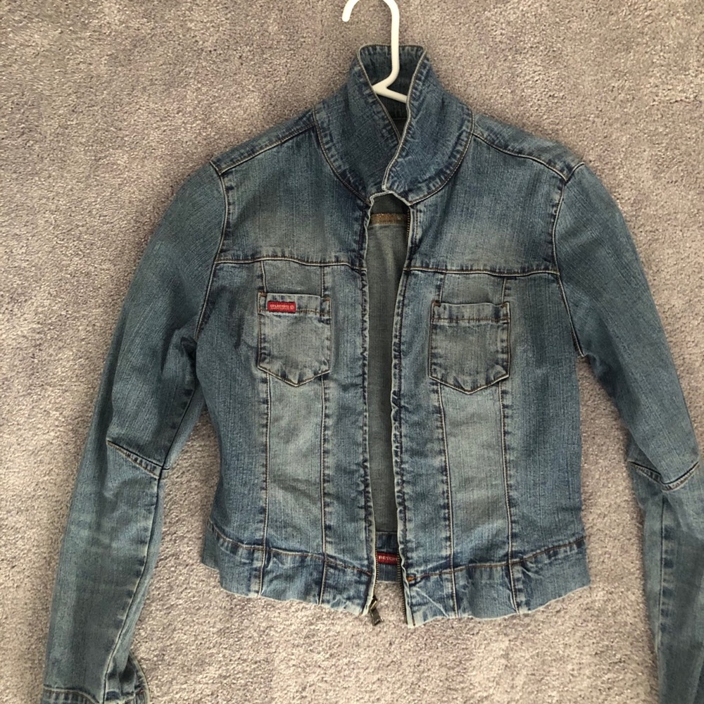 Guess stretch denim jacket in size small